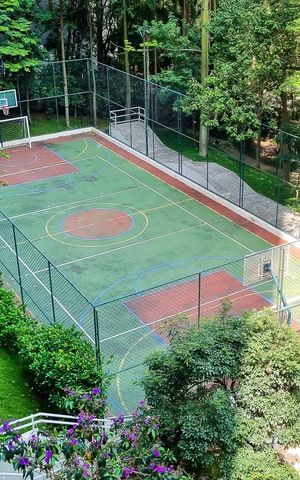 Apartamento à venda com 163m², 3 quartos e 4 vagas Apartamento à venda com 163m², 3 quartos e 4 vagasQuadra Esportiva