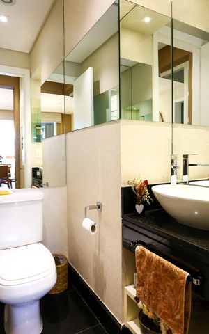 Apartamento à venda com 163m², 3 quartos e 4 vagas Apartamento à venda com 163m², 3 quartos e 4 vagasLavabo
