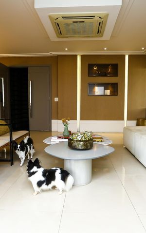 Apartamento à venda com 163m², 3 quartos e 4 vagas Apartamento à venda com 163m², 3 quartos e 4 vagasSala