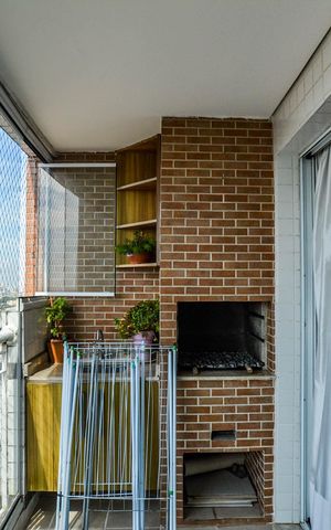 Apartamento à venda com 137m², 3 quartos e 3 vagas Apartamento à venda com 137m², 3 quartos e 3 vagasVaranda da Sala