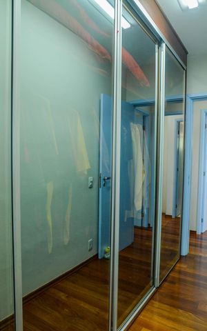 Apartamento à venda com 137m², 3 quartos e 3 vagas Apartamento à venda com 137m², 3 quartos e 3 vagasSuíte 2