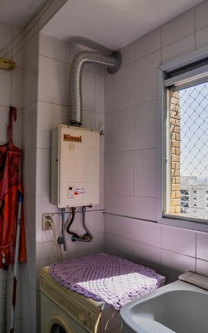 Apartamento à venda com 137m², 3 quartos e 3 vagas Apartamento à venda com 137m², 3 quartos e 3 vagasÁrea de Serviço