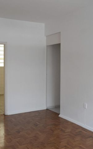 Apartamento à venda com 90m², 3 quartos e sem vagaSala