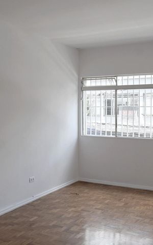 Apartamento à venda com 90m², 3 quartos e sem vagaSala