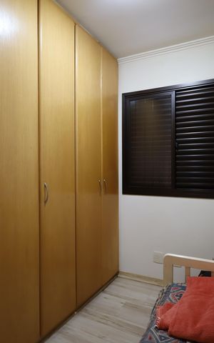 Apartamento à venda com 67m², 2 quartos e 2 vagasQuarto 2