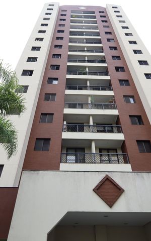 Apartamento à venda com 67m², 2 quartos e 2 vagasFachada