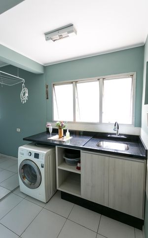 Apartamento à venda com 107m², 2 quartos e 2 vagas Apartamento à venda com 107m², 2 quartos e 2 vagasÁrea de Serviço