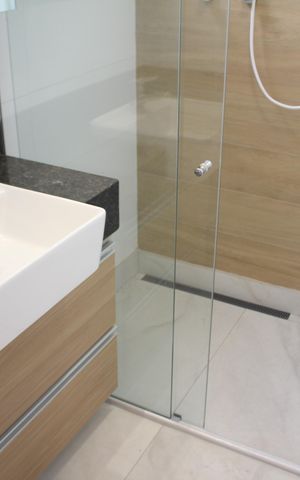 Apartamento à venda com 60m², 2 quartos e 1 vagaBanheiro Quarto 1