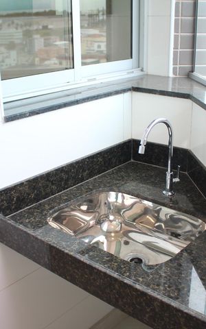 Apartamento à venda com 60m², 2 quartos e 1 vagaÁrea de Serviço