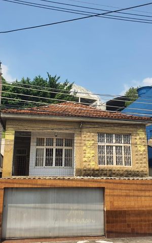 Casa à venda com 150m², 4 quartos e 3 vagas