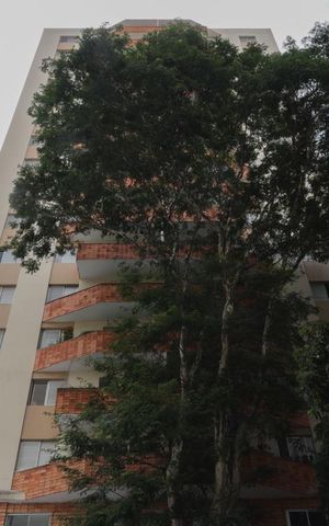 Apartamento para alugar com 110m², 3 quartos e 2 vagas Apartamento para alugar com 110m², 3 quartos e 2 vagasFachada do bloco