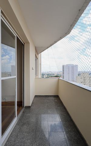 Apartamento para alugar com 110m², 3 quartos e 2 vagas Apartamento para alugar com 110m², 3 quartos e 2 vagasVaranda
