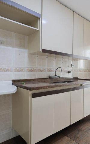 Apartamento para alugar com 110m², 3 quartos e 2 vagas Apartamento para alugar com 110m², 3 quartos e 2 vagasCozinha