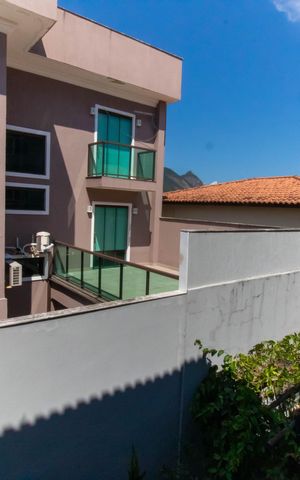 Casa à venda com 296m², 5 quartos e 4 vagas Casa à venda com 296m², 5 quartos e 4 vagasVista da Suíte 1
