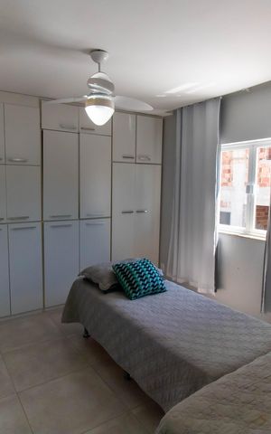 Casa à venda com 296m², 5 quartos e 4 vagas Casa à venda com 296m², 5 quartos e 4 vagasQuarto 1