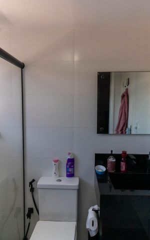 Casa à venda com 296m², 5 quartos e 4 vagas Casa à venda com 296m², 5 quartos e 4 vagasBanheiro da Suíte 3