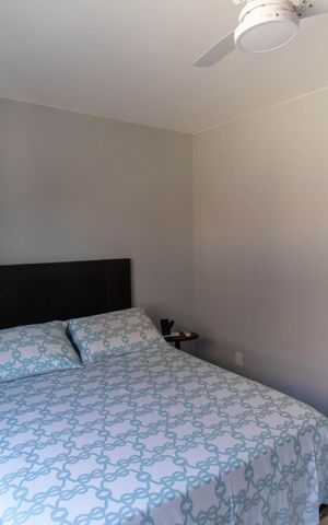 Casa à venda com 296m², 5 quartos e 4 vagas Casa à venda com 296m², 5 quartos e 4 vagasQuarto 2
