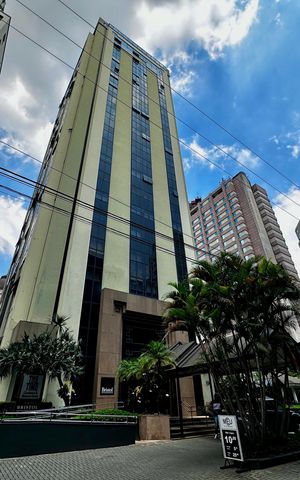 Apartamento à venda com 34m², 1 quarto e 1 vagaFachada