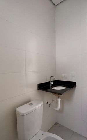 Apartamento à venda com 180m², 3 quartos e 2 vagas Apartamento à venda com 180m², 3 quartos e 2 vagasLavabo