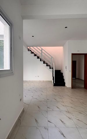 Apartamento à venda com 180m², 3 quartos e 2 vagas Apartamento à venda com 180m², 3 quartos e 2 vagasCozinha