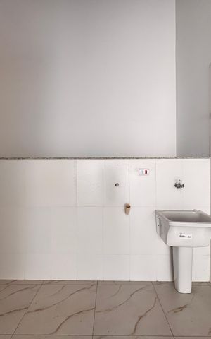 Apartamento à venda com 180m², 3 quartos e 2 vagas Apartamento à venda com 180m², 3 quartos e 2 vagasLavanderia