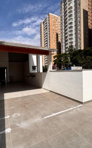 Apartamento à venda com 180m², 3 quartos e 2 vagas Apartamento à venda com 180m², 3 quartos e 2 vagasCobertura
