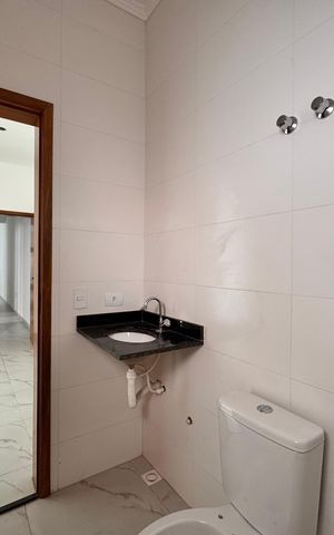 Apartamento à venda com 180m², 3 quartos e 2 vagas Apartamento à venda com 180m², 3 quartos e 2 vagasBanheiro da Suíte