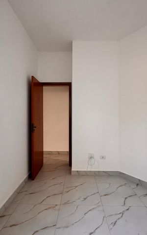 Apartamento à venda com 180m², 3 quartos e 2 vagas Apartamento à venda com 180m², 3 quartos e 2 vagasQuarto 2