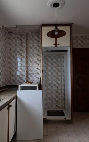 Apartamento à venda com 175m², 3 quartos e 2 vagas Apartamento à venda com 175m², 3 quartos e 2 vagasCozinha