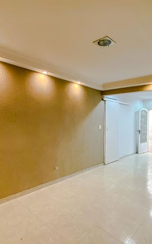 Casa para alugar com 150m², 3 quartos e 3 vagasSala