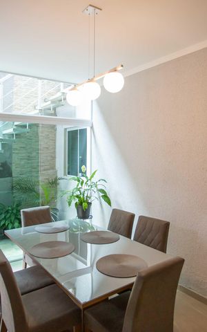 Casa à venda com 177m², 2 quartos e 2 vagasSala de Jantar