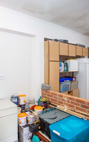 Casa à venda com 177m², 2 quartos e 2 vagasÁrea de Serviço