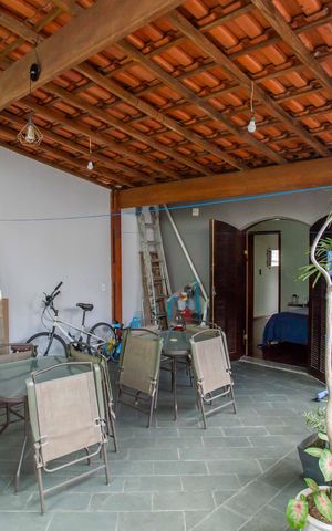 Casa à venda com 177m², 2 quartos e 2 vagasVaranda gourmet