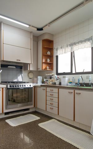 Apartamento à venda com 240m², 3 quartos e 3 vagasCozinha