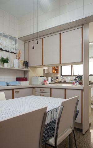 Apartamento à venda com 240m², 3 quartos e 3 vagasCopa
