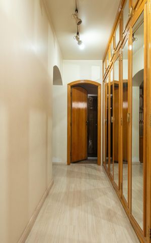 Apartamento à venda com 240m², 3 quartos e 3 vagasCorredor