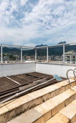 Apartamento à venda com 170m², 3 quartos e 2 vagasCobertura