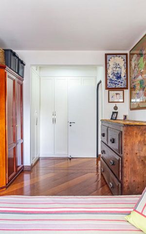 Apartamento à venda com 321m², 3 quartos e 4 vagasSuíte 1