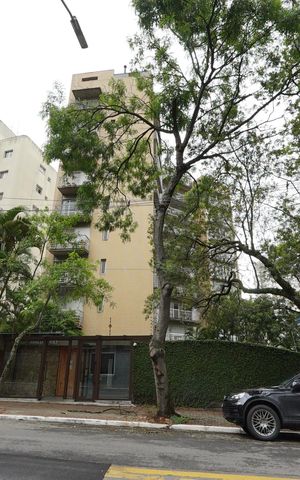 Apartamento à venda com 100m², 3 quartos e 2 vagasFachada