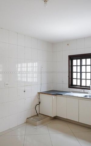 Casa à venda com 572m², 6 quartos e 3 vagasCozinha