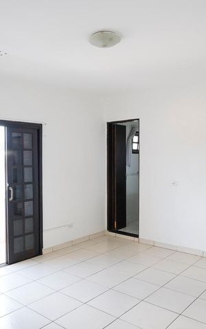Casa à venda com 572m², 6 quartos e 3 vagasSuíte 1