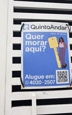 Apartamento à venda com 43m², 2 quartos e sem vaga Apartamento à venda com 43m², 2 quartos e sem vagaFachada - plaquinha