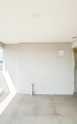 Apartamento à venda com 70m², 2 quartos e 2 vagas Apartamento à venda com 70m², 2 quartos e 2 vagasSacada