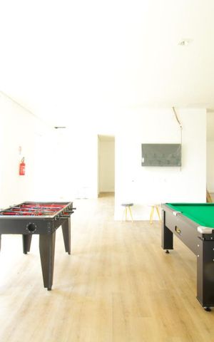 Apartamento à venda com 70m², 2 quartos e 2 vagas Apartamento à venda com 70m², 2 quartos e 2 vagasSalão de jogos