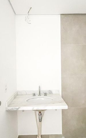 Apartamento à venda com 70m², 2 quartos e 2 vagas Apartamento à venda com 70m², 2 quartos e 2 vagasBanheiro Social
