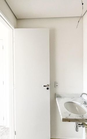 Apartamento à venda com 70m², 2 quartos e 2 vagas Apartamento à venda com 70m², 2 quartos e 2 vagasBanheiro da Suíte