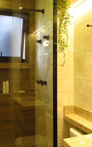 Apartamento à venda com 77m², 2 quartos e 2 vagasBanheiro