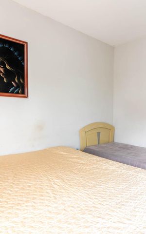 Casa à venda com 177m², 3 quartos e 6 vagas Casa à venda com 177m², 3 quartos e 6 vagasSuíte 1