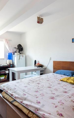 Casa à venda com 177m², 3 quartos e 6 vagas Casa à venda com 177m², 3 quartos e 6 vagasQuarto 4 / Escritório