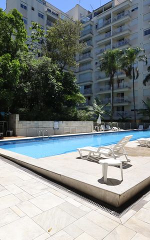 Apartamento à venda com 66m², 1 quarto e 1 vagaÁrea comum - Piscina